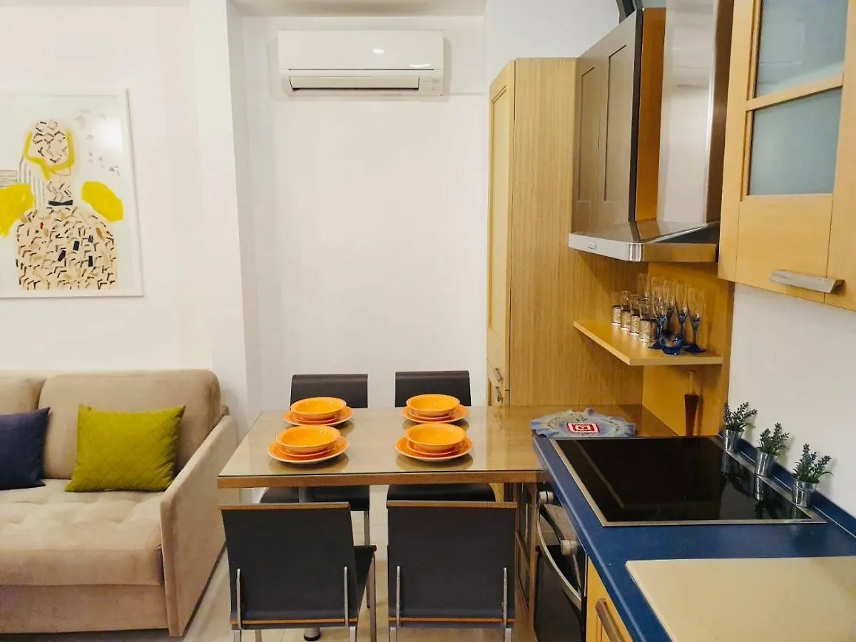 Charming Studio Apartment Mari In City Centre Split